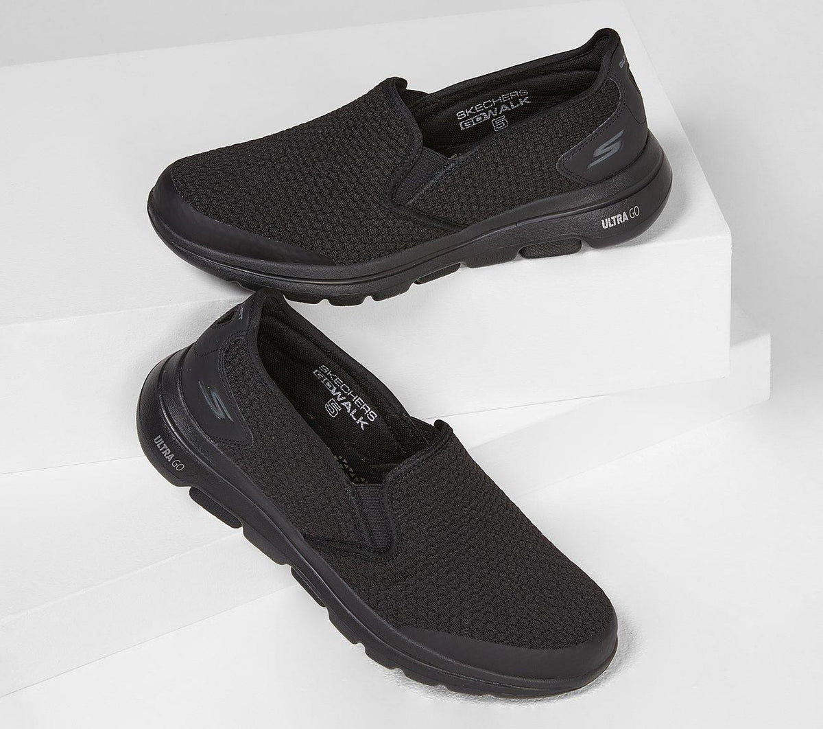 SKECHERS Men's GOwalk 5 Apprize ULTRA GO Max Running/Walking Shoes in Black - UK 7.5 / Black